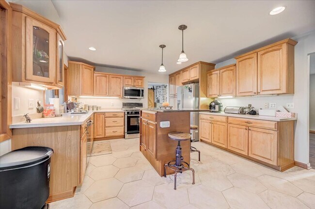 Foto del edificio - Spacious Elm Grove 3BR/2BA Ranch Single Fa...