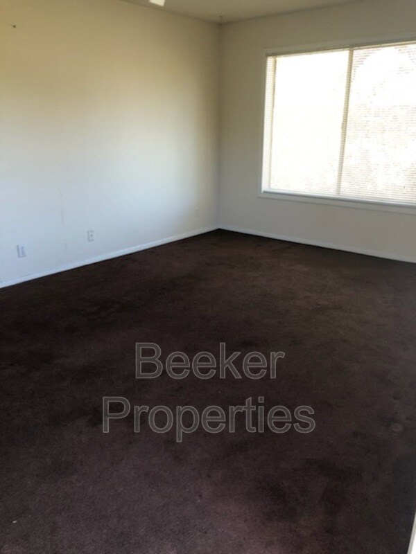 2902 18th Ave Unit 23, Northport, AL 35476 Condo for Rent in