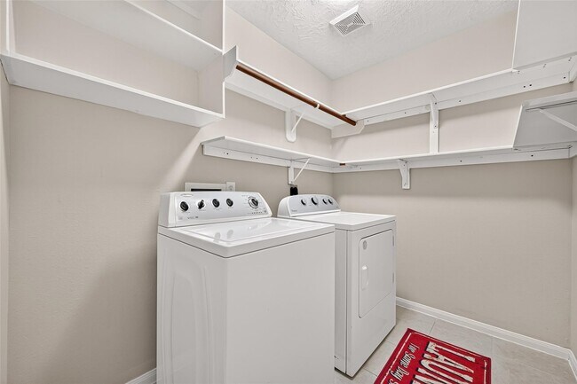 Building Photo - 1514 Coyote Hills Ln