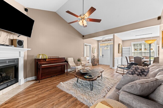 Foto del edificio - 3234 Austin Ave