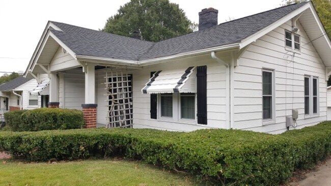 Foto del edificio - 2007 S Benbow Rd