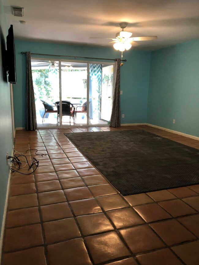 Photo - 1515 NE Beacon Dr Apartment