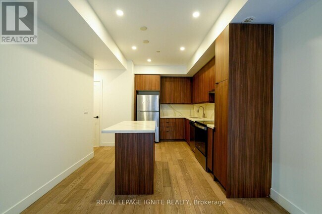 Photo du bâtiment - 200 Malta Ave.