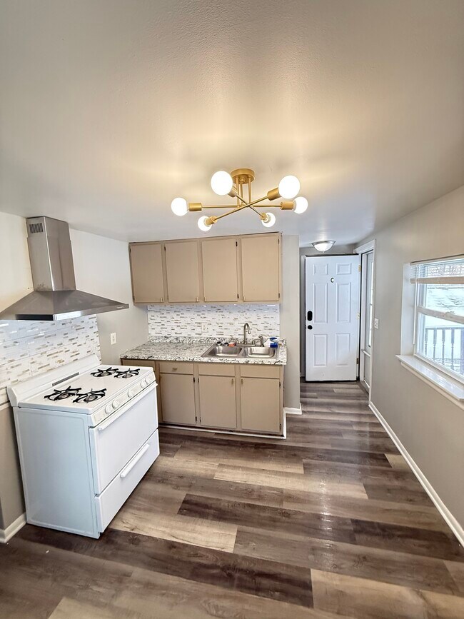 Foto del edificio - 421 Pine St