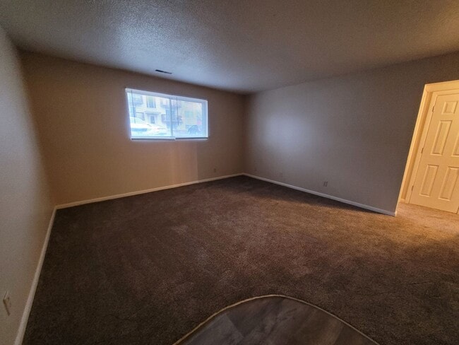 Interior Photo - West Glen Apartments