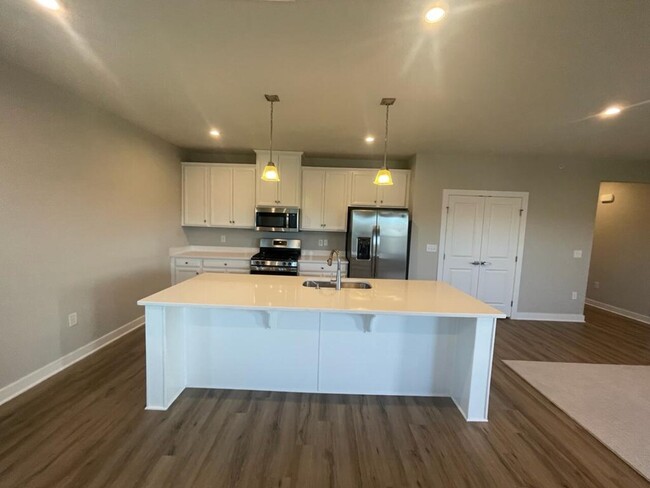 Building Photo - 4100 Maze Runner Dr #405, Midlothian, VA 2...