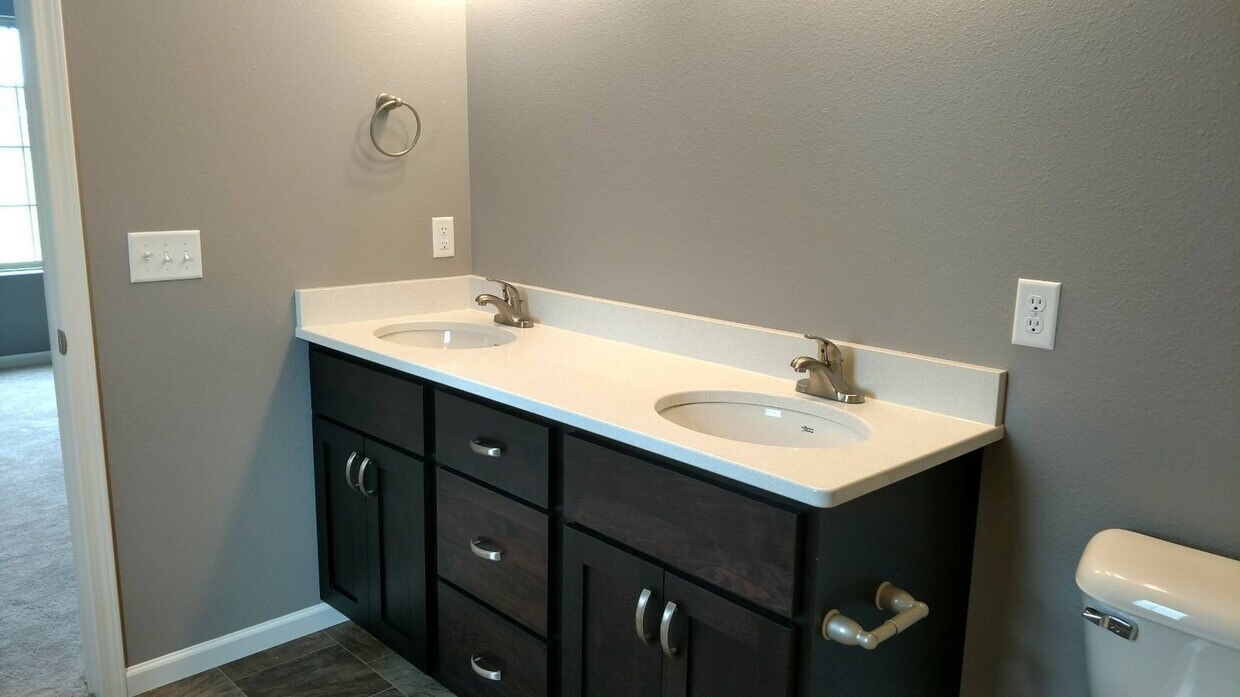 Primary Photo - Luxury Townhome in NE Bismarck by Legacy H...