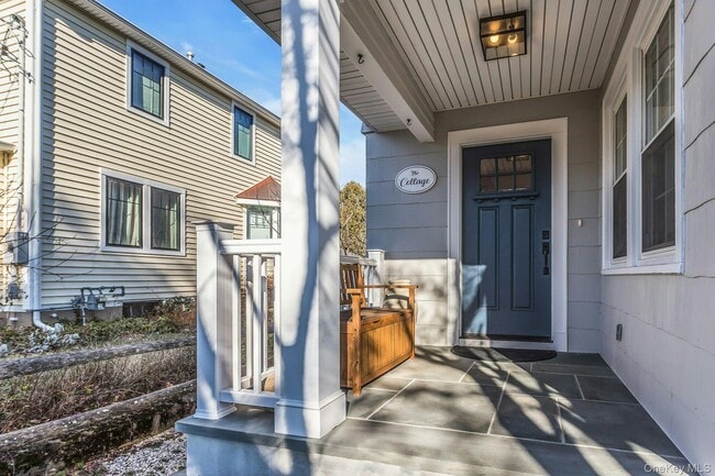 Building Photo - 32 Katherine St