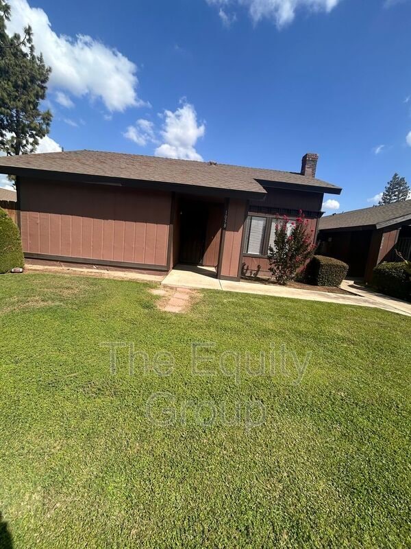 Primary Photo - 1058 N Jefferson St