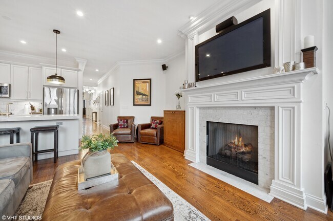 Foto del edificio - 2516 N Halsted St