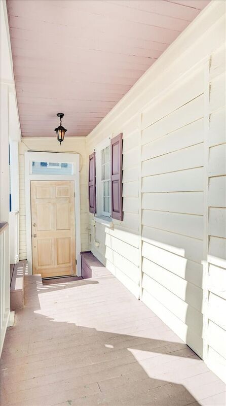 Photo - 8 Sires St House