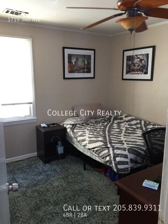 Photo - 1715 3rd Ave House