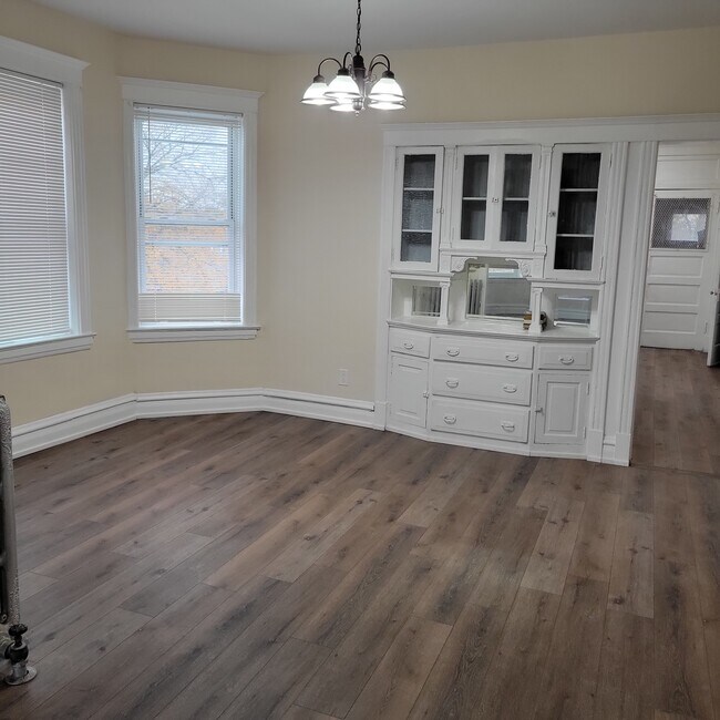 Foto del edificio - 7734 S Carpenter St