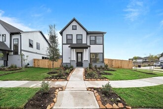 Building Photo - 1502 Noble Pk Dr
