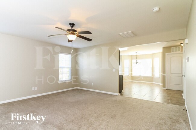 Foto del edificio - 5699 Misty Hill Cir