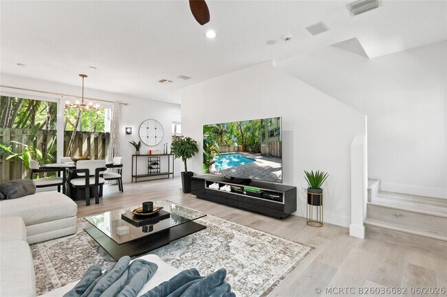 Foto del edificio - 417 SW 8th St