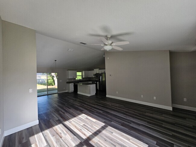Foto del edificio - 56 Pine Trace Ct
