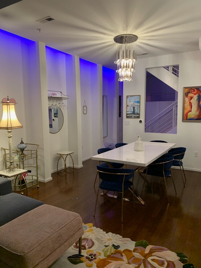 3123 N Davidson St Unit 309, Charlotte, NC 28205 Condo for Rent in
