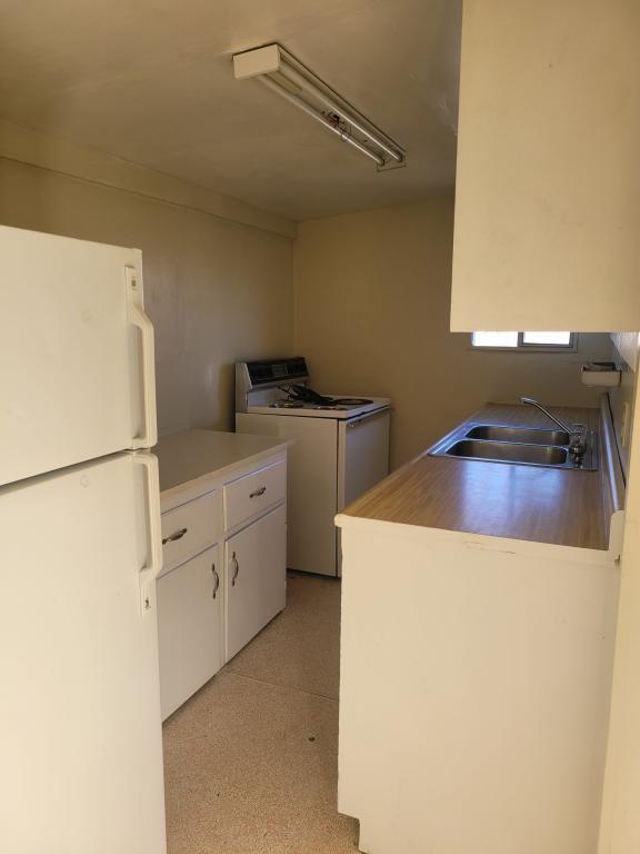 Foto del edificio - 2415 Baker St