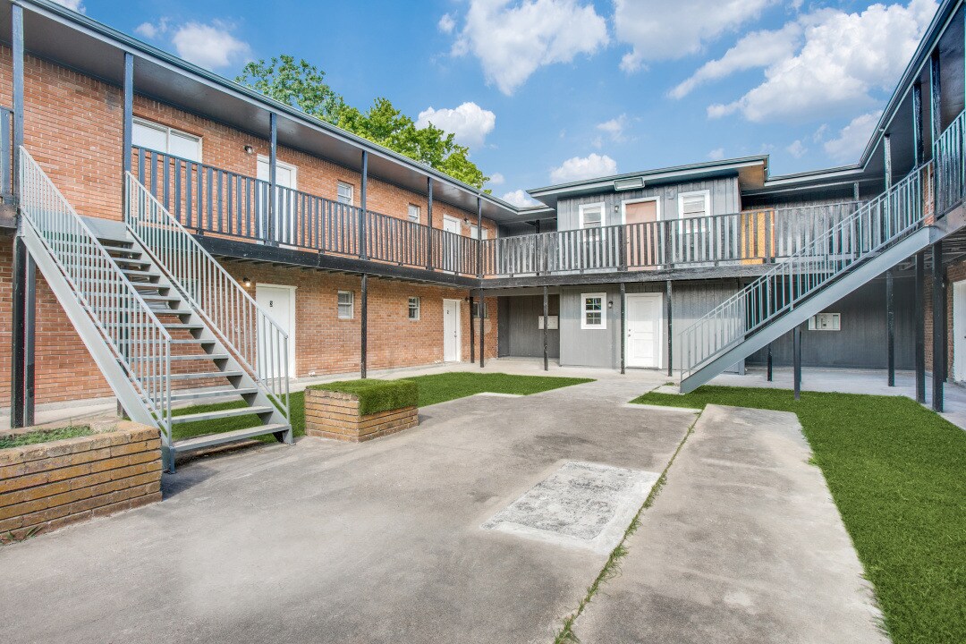 Foto principal - 6518 Weston St
