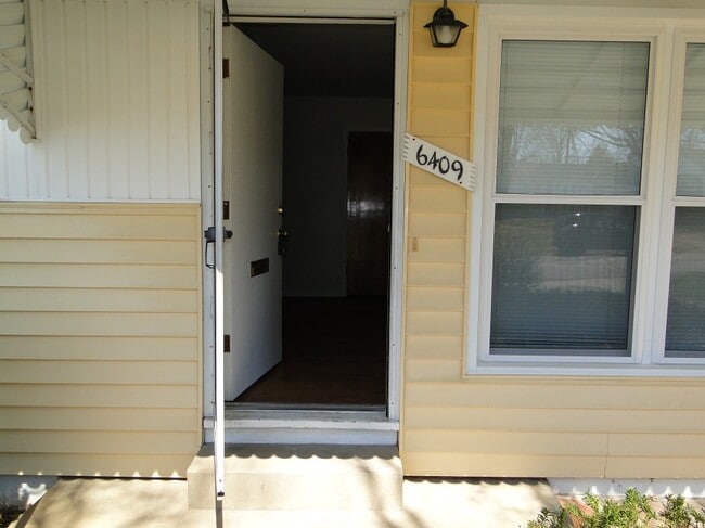Building Photo - 6409 Hurstgreen Ln