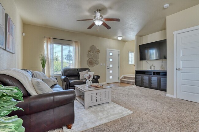Foto del edificio - Beautiful 3 Bedroom Home for Rent on Antri...