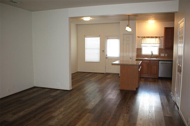 Foto del edificio - 29714 Parliament Hills Dr