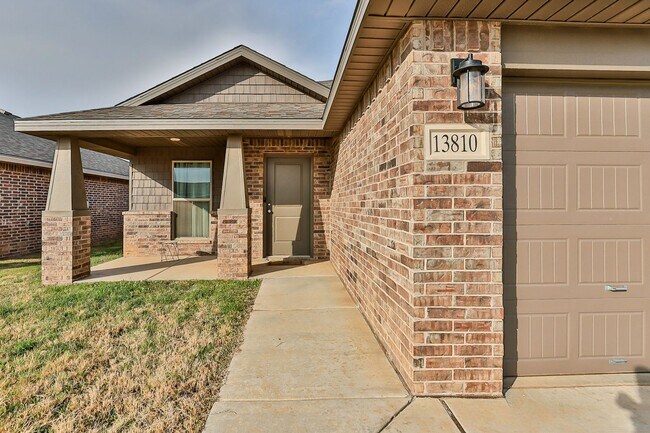 Building Photo - Beautiful Home Located In Bell Farms