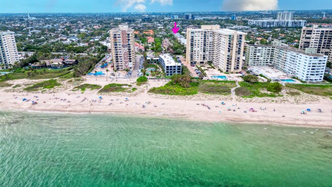 Foto del edificio - 1967 S Ocean Blvd