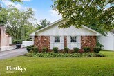 Foto principal - 2407 Running Brook Dr