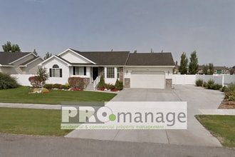 Building Photo - 4149 Birchwood Cir