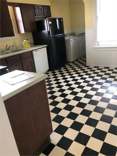 Foto del edificio - 754 Caledonia Pl