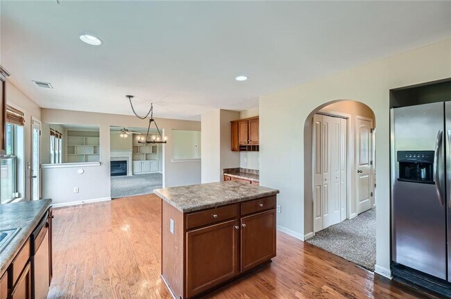 Foto del edificio - 1071 Mcduffie Cir