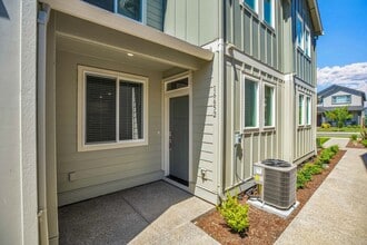 Building Photo - 16652 SW Darling Ln