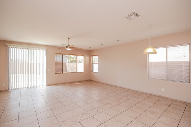 Building Photo - 6609 W Crown King Rd