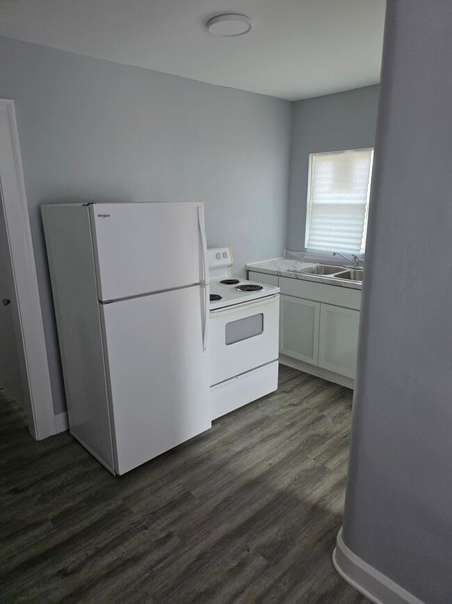 Photo - 29 S Gladstone Ave House