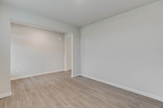 Foto del edificio - 6767 Scarlet Oak Way