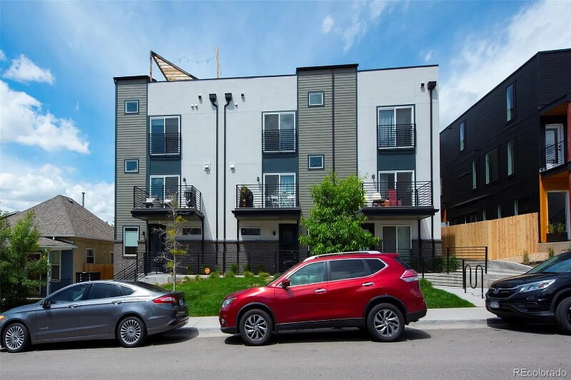 Foto principal - 1275 Quitman St