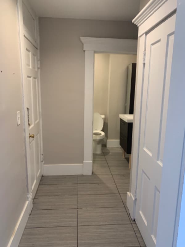 Building Photo - 259 W 4th Ave