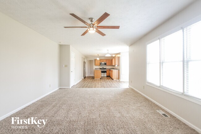 Building Photo - 1071 Heatherwood Dr