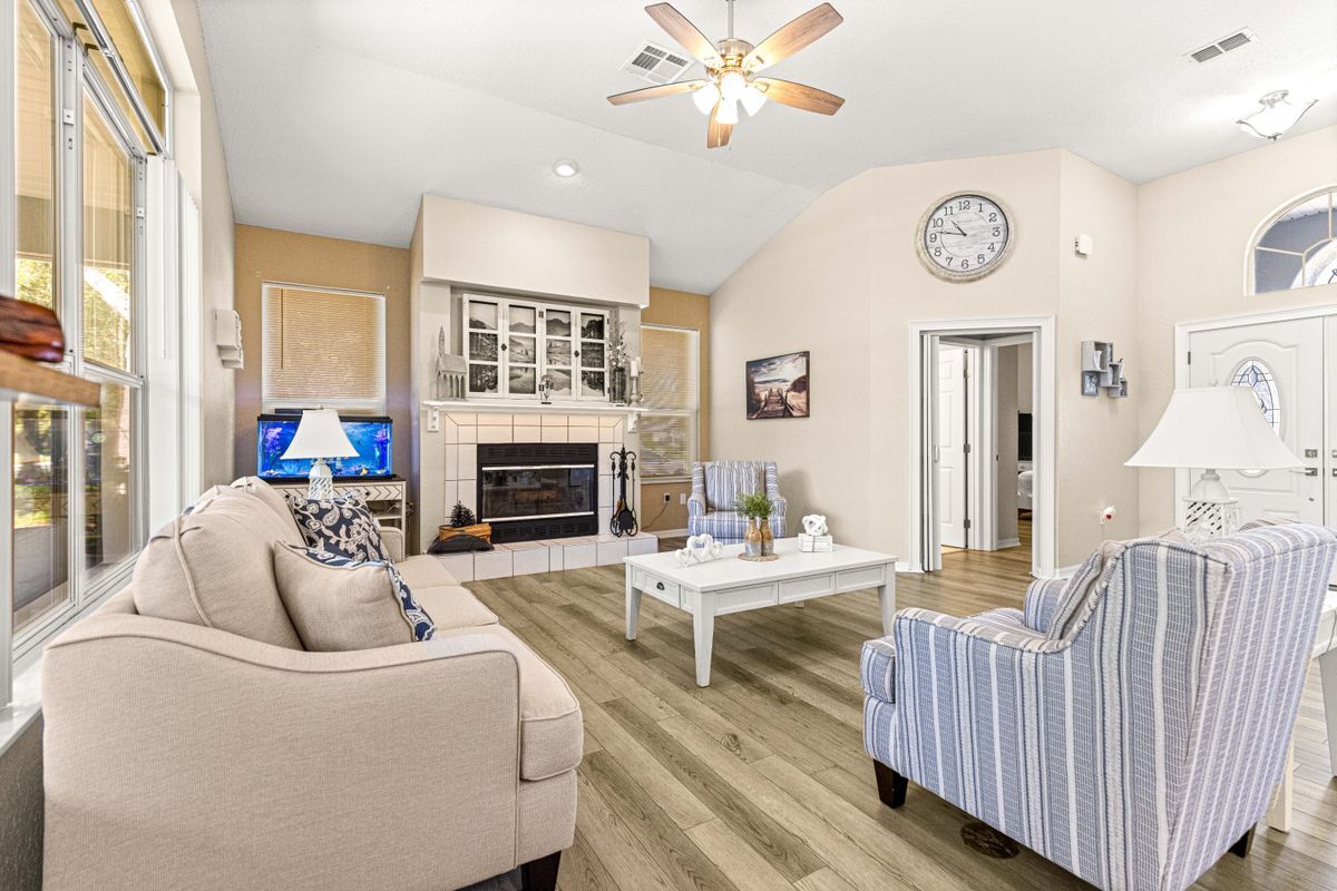 Foto del edificio - 6744 SW 113th Pl