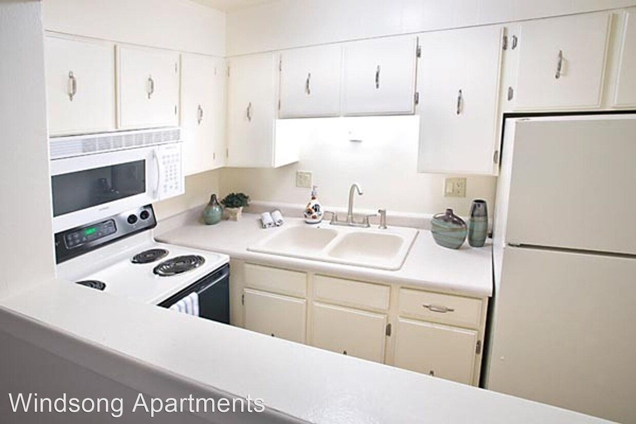 Foto principal - 3535 S Clarkson St