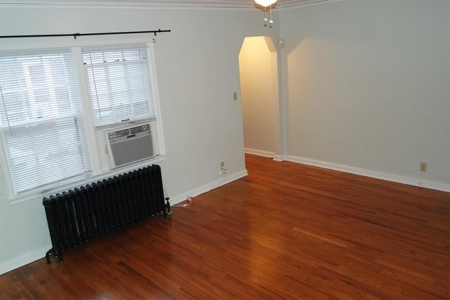 Building Photo - 4178 Cass St