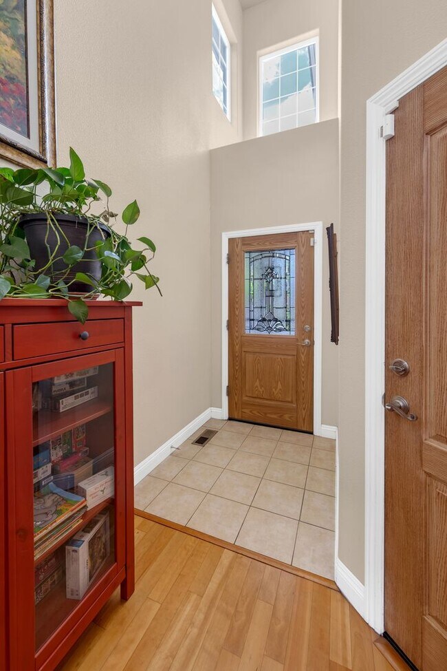 Foto del edificio - Central 2 Bedroom Home - Reno