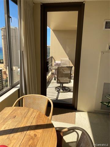 Foto del edificio - 411 Hobron Ln