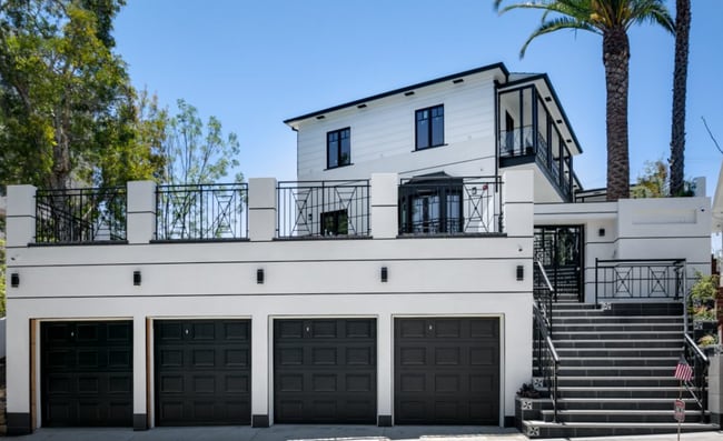 Building Photo - 1307 S Beverly Glen Blvd