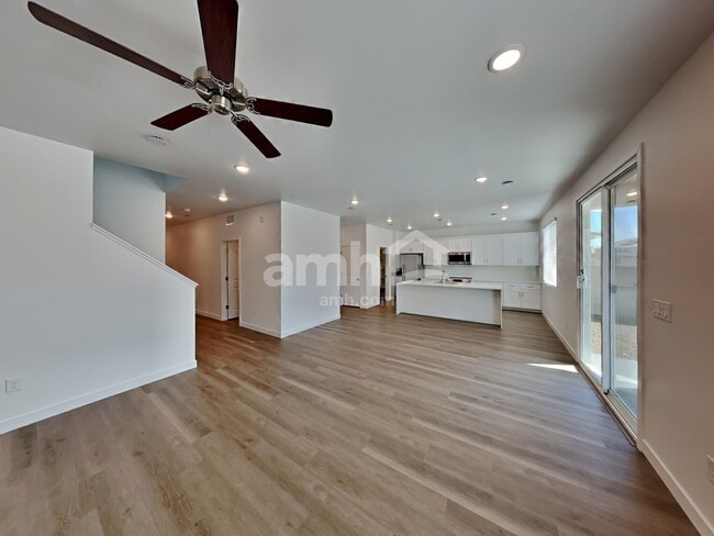 Building Photo - 12523 W Adair Dr