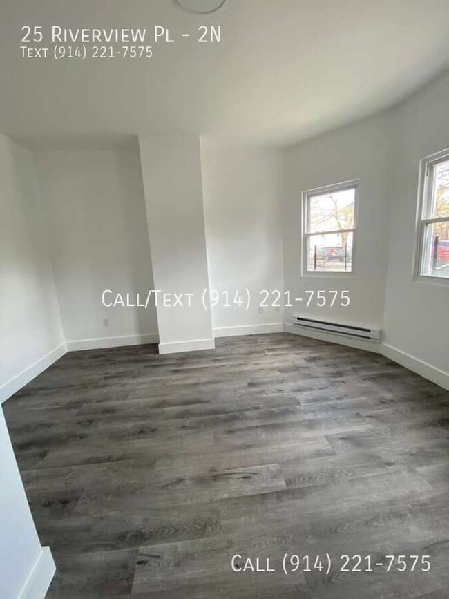 Building Photo - 25 Riverview Pl