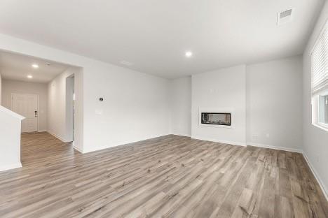 Building Photo - 8625 Paradise Dr