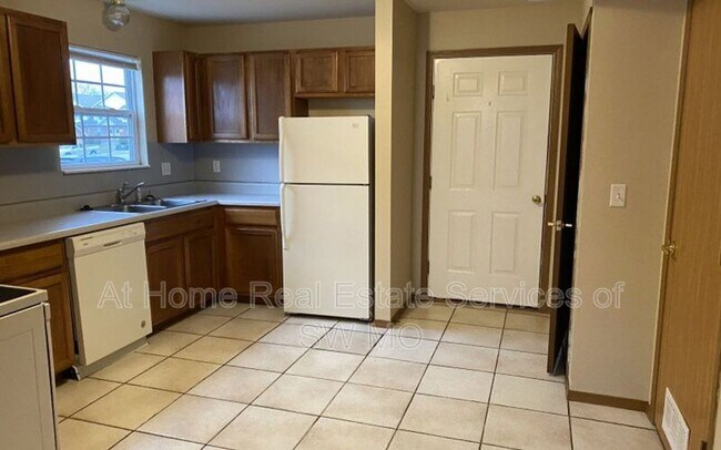 Building Photo - 1503 Frosty Dr